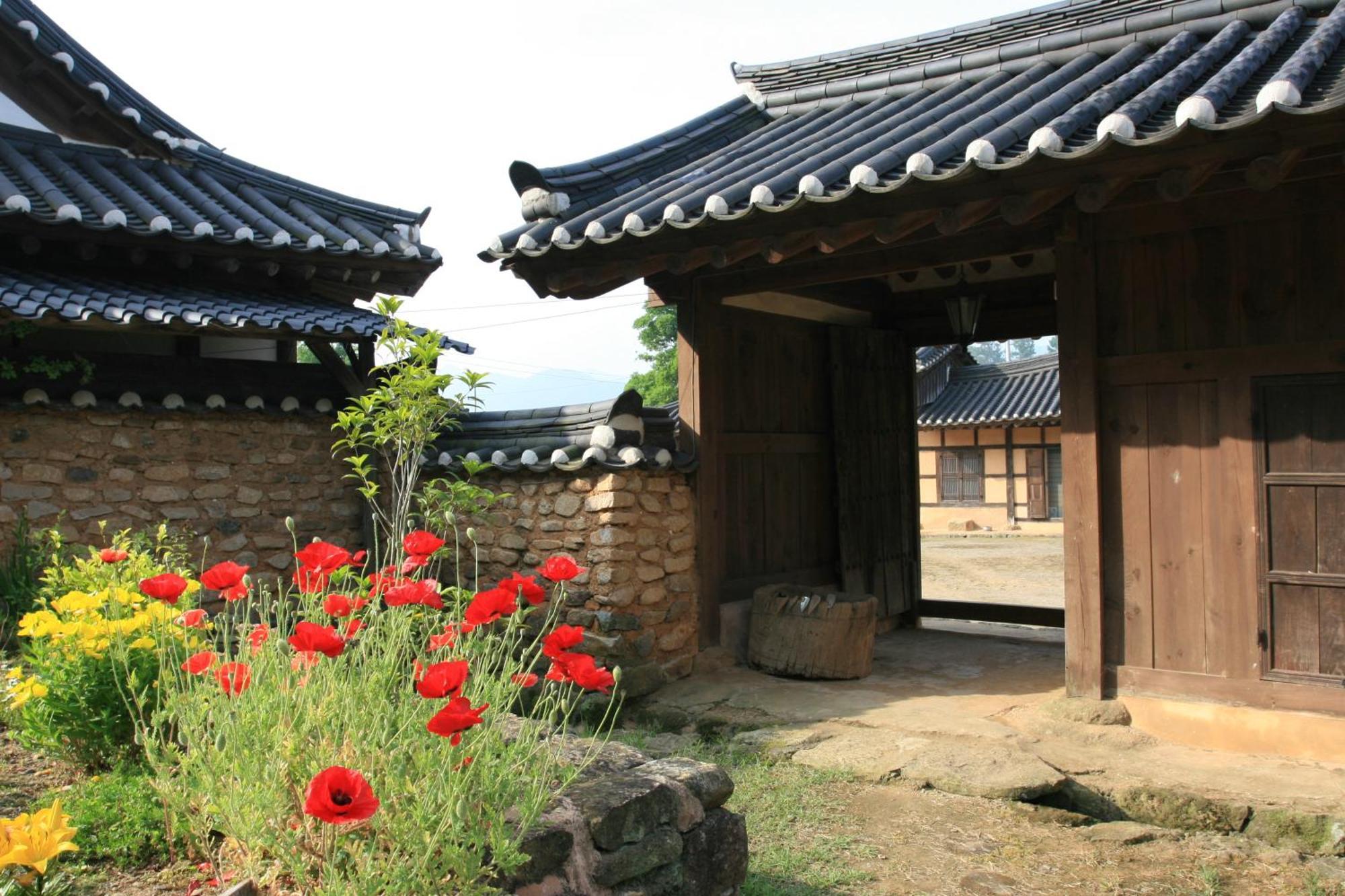 Jinrae Lee'S Traditional House Boseong Exteriér fotografie