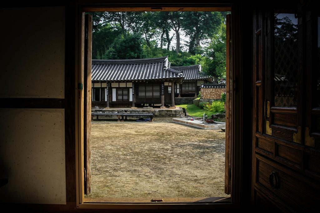 Jinrae Lee'S Traditional House Boseong Exteriér fotografie