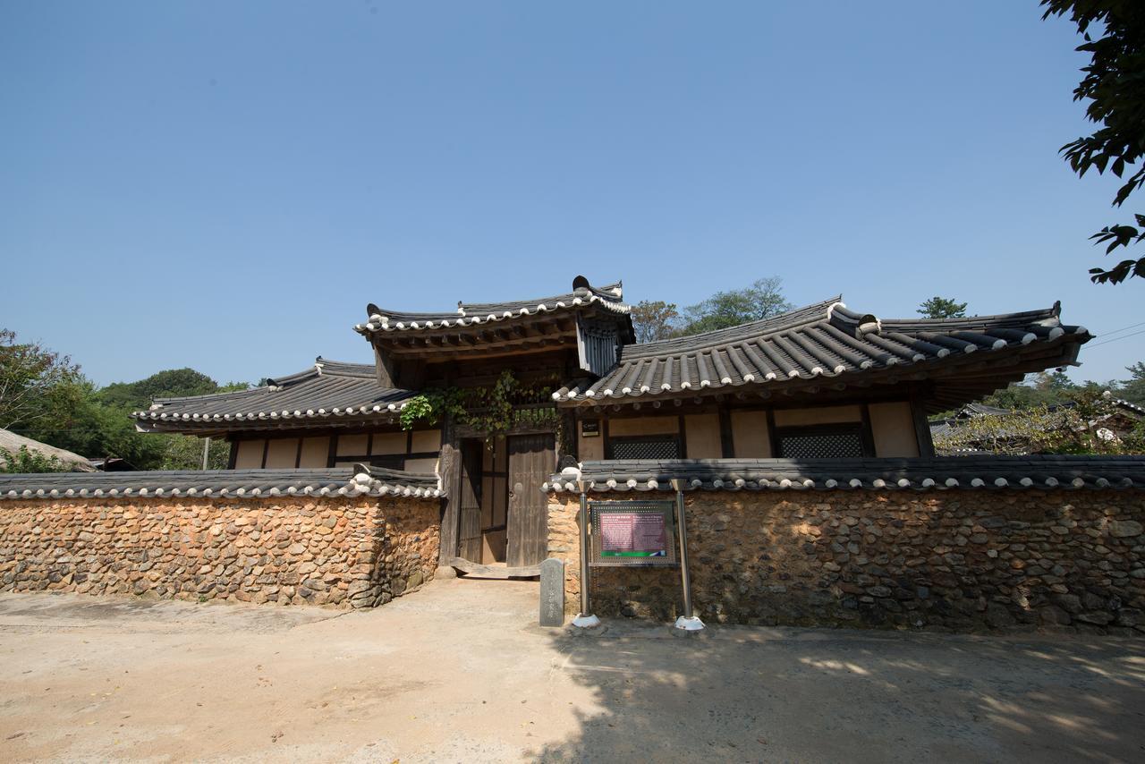 Jinrae Lee'S Traditional House Boseong Exteriér fotografie