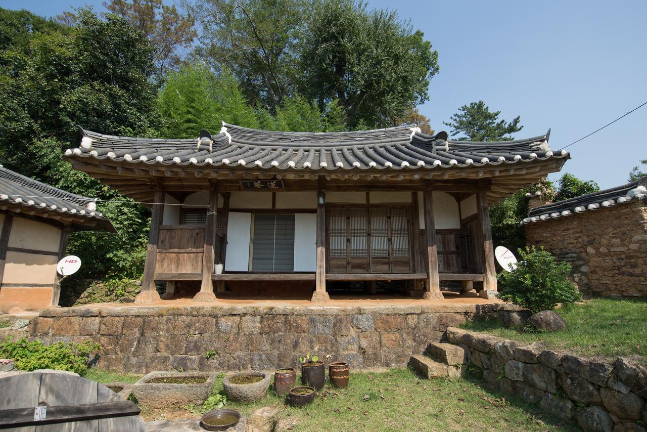 Jinrae Lee'S Traditional House Boseong Exteriér fotografie